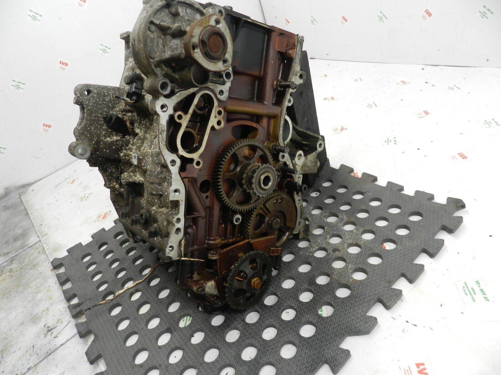 VOLKSWAGON POLO 9N. ENGINE BOTTOM END BLOCK 03D103019M - Image 2