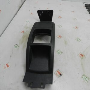VOLKSWAGEN POLO 9N. CENTER CONSOLE PANEL 6Q2863284A
