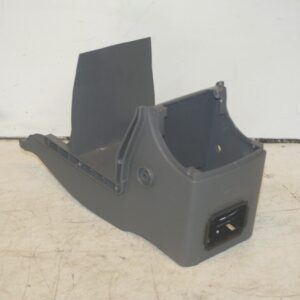 (99) TOYOTA RAV 4 3 DOOR. 58912-42010 CENTRE CONSOLE REAR
