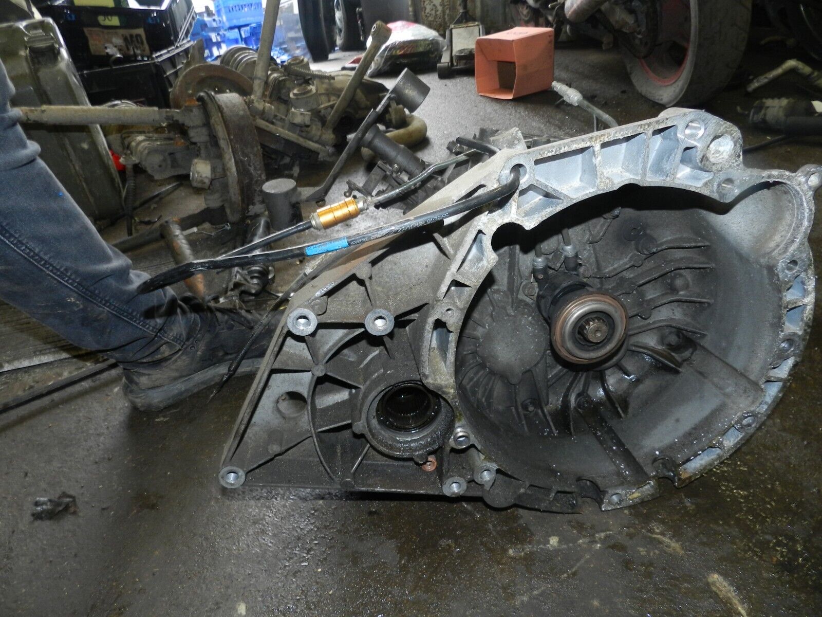 2006 LAND ROVER FREELANDER 1 FACELIFT TD4 L314. 2.0 DIESEL M47 MANUAL GEARBOX - Image 2