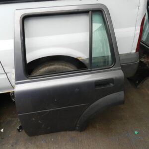 2006 LAND ROVER FREELANDER 1 FACELIFT L314. PASSENGER REAR DOOR IN BONATTI GREY