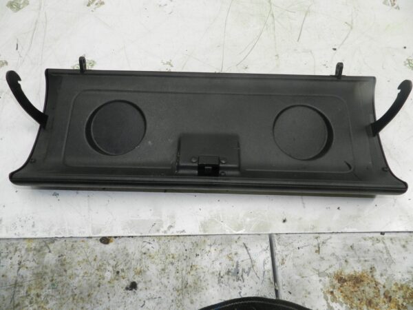 2006 LAND ROVER FREELANDER 1 FACELIFT L314. GLOVE BOX LID COVER - Image 2