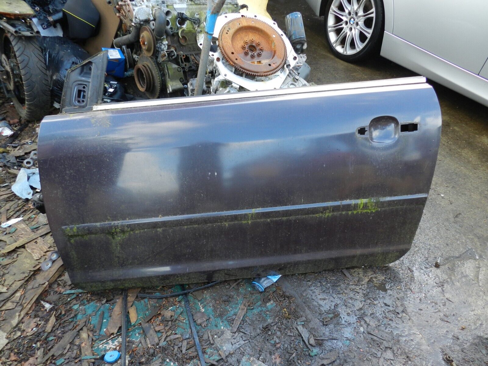 2008 FORD FOCUS CC CONVERTIBLE. PASSENGER DOOR SHELL IN PURPLE