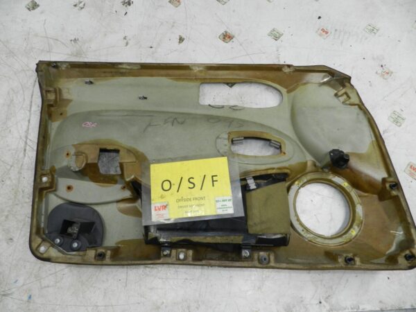 134. 1997-2002 JAGUAR XJ8. DRIVER SIDE FRONT DOOR CARD IN BLACK - Image 3