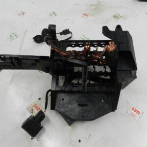 VOLKSWAGEN POLO 9N. ECU MOUNTING BRACKET RELAY BOARD 6Q2907371D