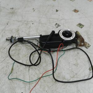 134. 1997-2002 JAGUAR XJ8. ELECTRIC ARIEL ANTENNA