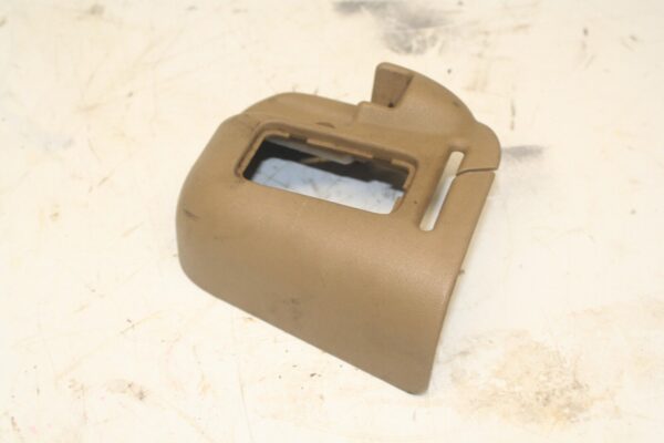 2001 LAND ROVER DISCOVERY 2 TD5. REAR BOOT TRIM AWR4518 RH - Image 2