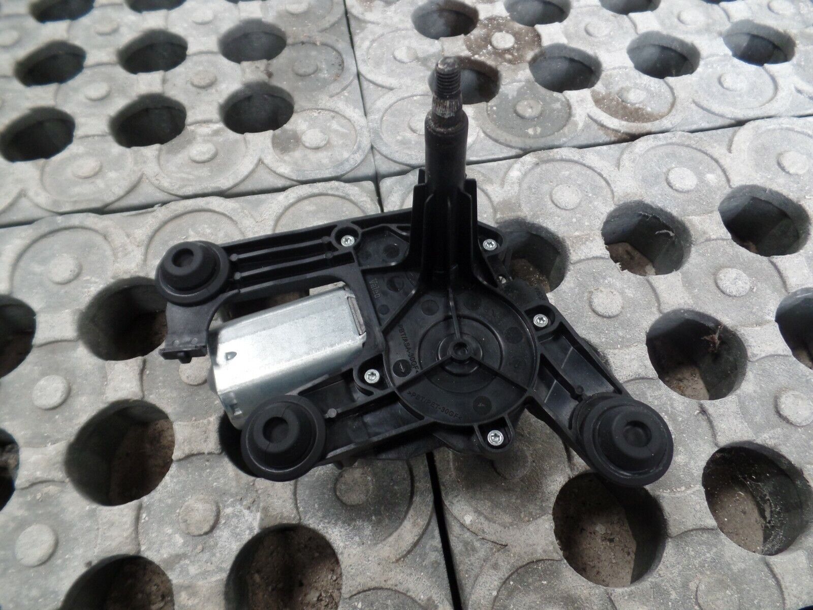 Citroen DS3 2015/16 1.2T Rear Window Wiper Motor 9683627380