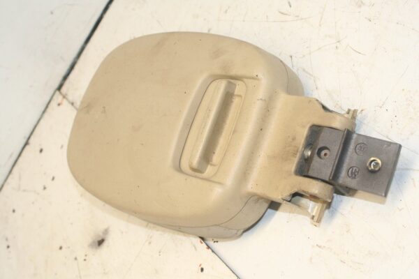 2001 LAND ROVER DISCOVERY 2 TD5. REAR 3RD ROW HEAD REST - Image 3