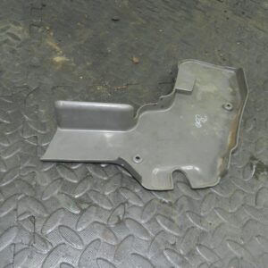 155 1999 LAND ROVER DISCOVERY 2 V8. SEAT SIDE TRIM
