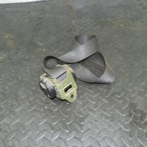 155 1999 LAND ROVER DISCOVERY 2 V8. PASSENGER SIDE FRONT SEAT BELT