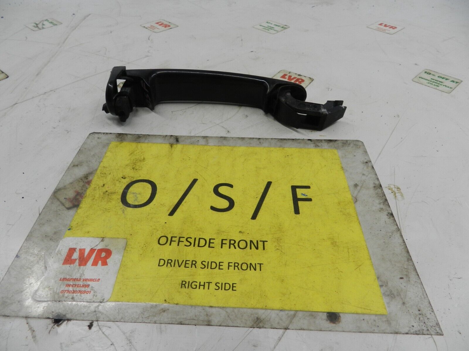 VOLKSWAGEN POLO 9N. DRIVER SIDE FRONT EXTERNAL OUTER DOOR HANDLE IN BLACK