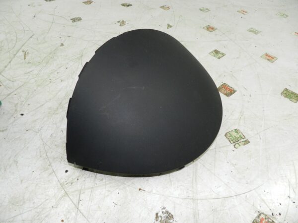 (129) 2005 HONDA JAZZ. SPEEDOMETER SURROUND PLASTIC TRIM