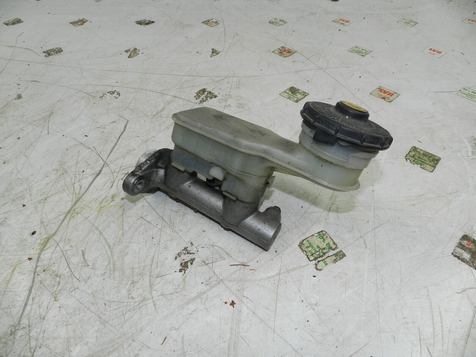 (129) 2005 HONDA JAZZ. BRAKE MASTER CYLINDER