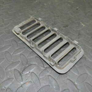 155 1999 LAND ROVER DISCOVERY 2 V8. BOOT COVER TRIM