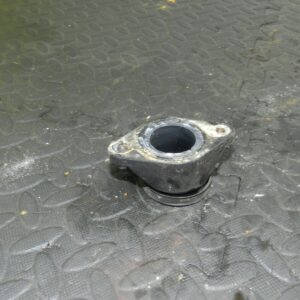 2004 SUSUKI GSXF600. INTAKE FITTING BRACKET RUBBER