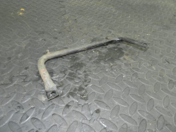 2004 SUSUKI GSXF600. MOUNT BRACE BAR LUGGAGE STRAP MOUNT