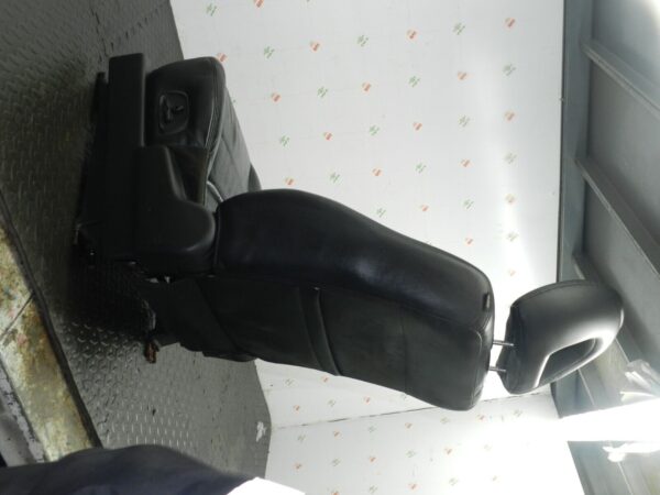 2006 MITSUBISHI SHOGUN MK3. PASSENGER FRONT BLACK LEATHER SEAT ELECTRIC HEATED - Image 7