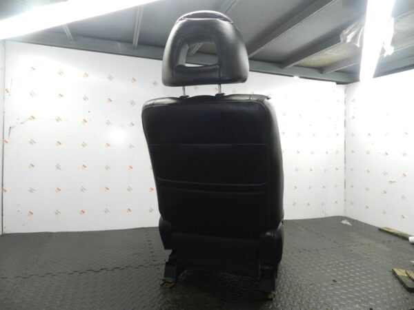 2006 MITSUBISHI SHOGUN MK3. DRIVER FRONT BLACK LEATHER SEAT ELECTRIC HEATED - Image 7