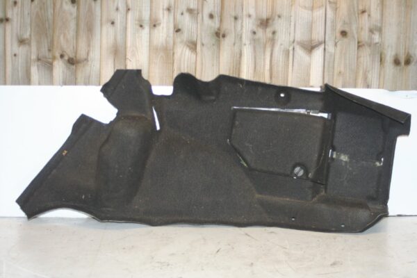 1990 FORD GRANADA MK3. BOOT SIDE LINING CARPET DRIVER SIDE - Image 3