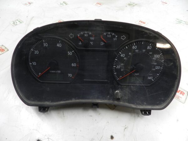 VOLKSWAGEN POLO 9N. SPEEDO SPEEDOMETER INSTRUMENT CLUSTER CLOCKS 6Q0920903J