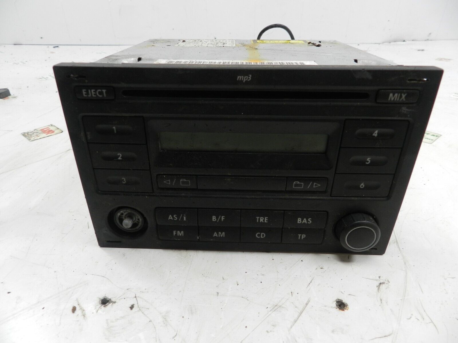 VOLKSWAGEN POLO 9N. CD RADIO STEREO HEAD UNIT 8631122624  *NO CODE!* RCD200 MP3