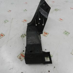 VOLKSWAGEN POLO 9N. BUMPER GUIDE BRACKET PLASTIC TRIM 6Q6807375