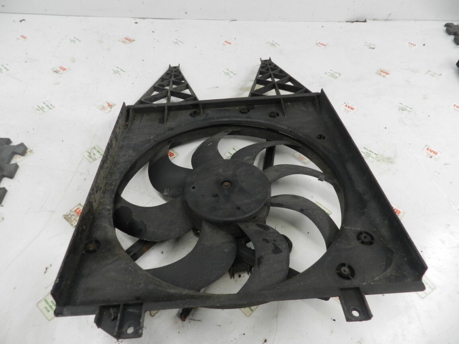 VOLKSWAGEN POLO 9N. ENGINE COOLING RADIATOR FAN