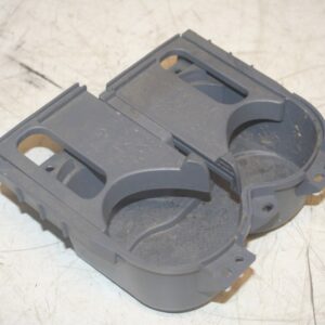 (99) TOYOTA RAV 4 3 DOOR. CUP HOLDER CENTRE CONSOLE 5562042020