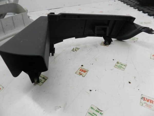 VOLKSWAGEN POLO 9N. PARCEL SHELF SUPPORT PLASTIC TRIM 6Q6867762N
