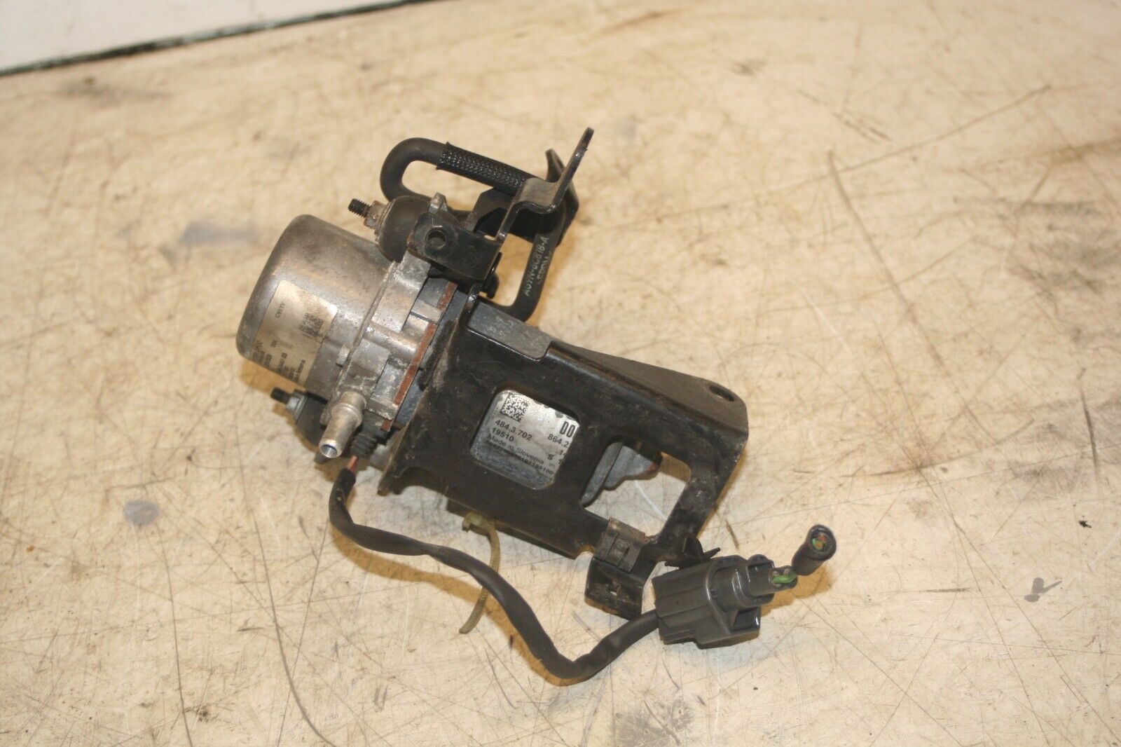 2011 FORD S MAX TITANIUM ECOBOOST. VACUUM PUMP BRAKE