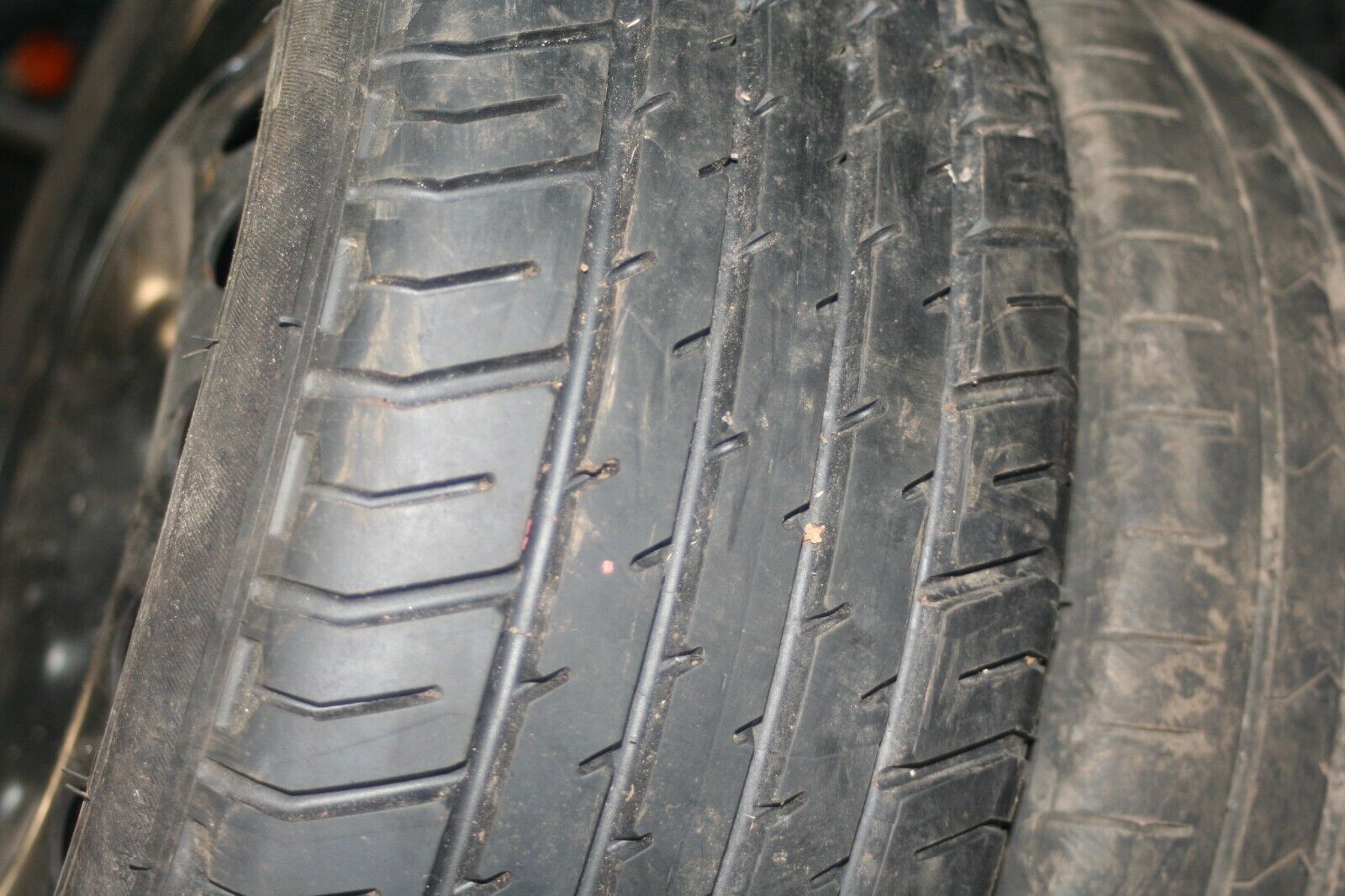 2004 VOLKSWAGEN CONVERTIBLE BEETLE 1.8T. SPARE WHEEL - Image 2