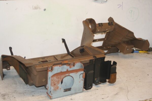 1990 FORD GRANADA MK3. DASHBOARD FRAME TRIM 90GG A04326DAW - Image 5