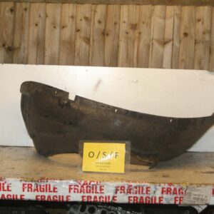 2004 VOLKSWAGEN CONVERTIBLE BEETLE 1.8T. DRIVER SIDE FRONT WHEEL ARCH LINER