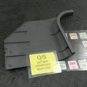 2006 MITSUBISHI SHOGUN MK3. DRIVER SIDE SILL TRIM LOWER A PILLAR