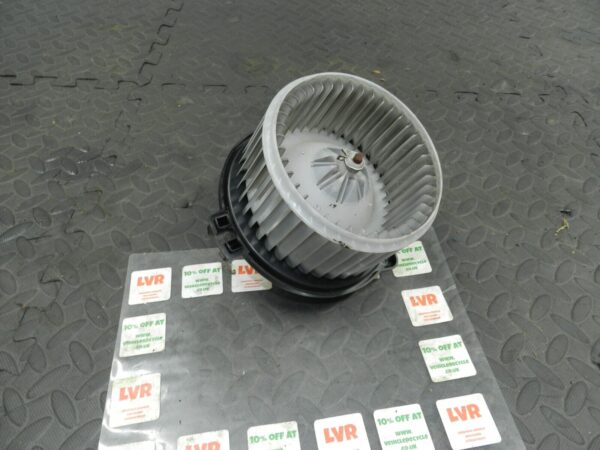 2006 MITSUBISHI SHOGUN MK3. HEATER BLOWER FAN MOTOR