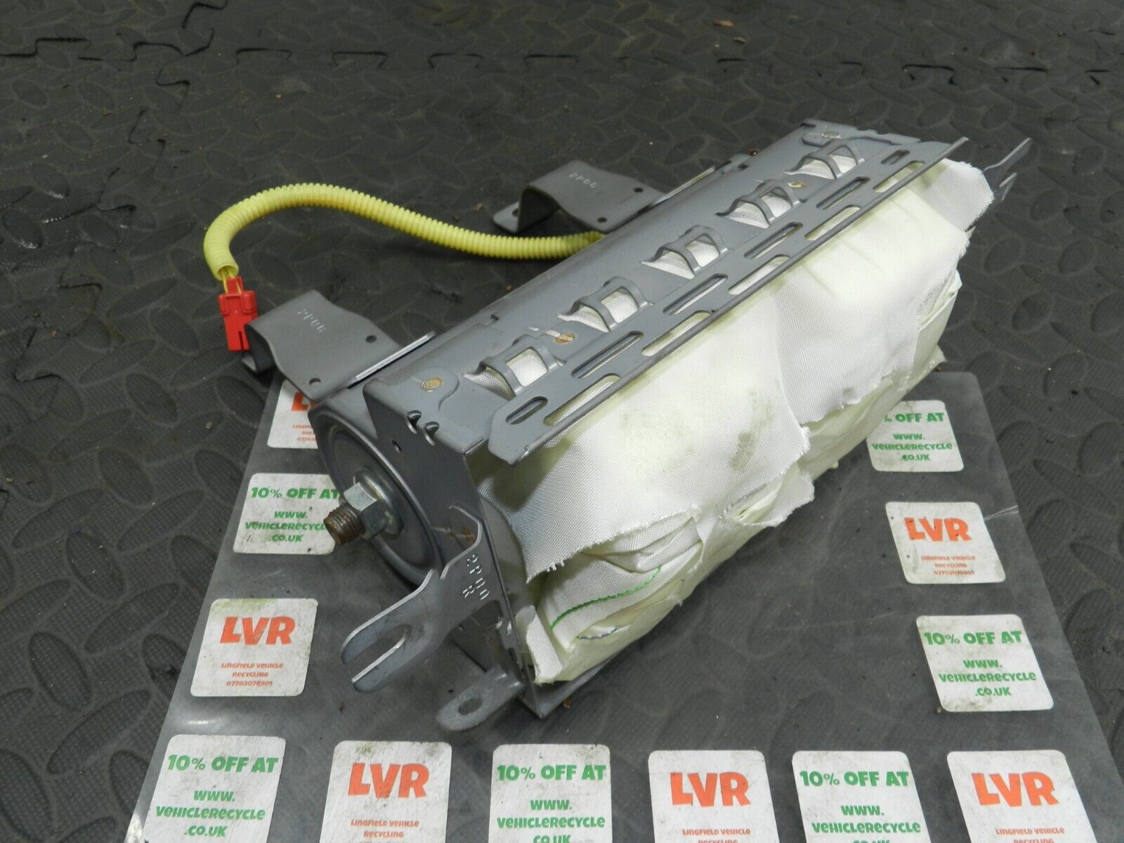 2006 MITSUBISHI SHOGUN MK3. PASSENGER DASH BOARD AIR BAG