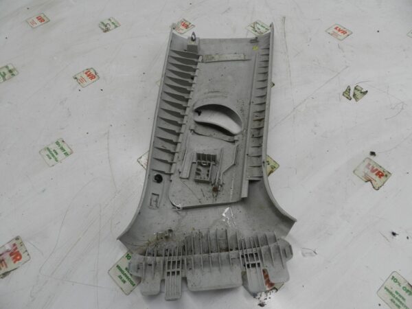 VOLKSWAGEN POLO 9N. B PILLAR UPPER TRIM - Image 2