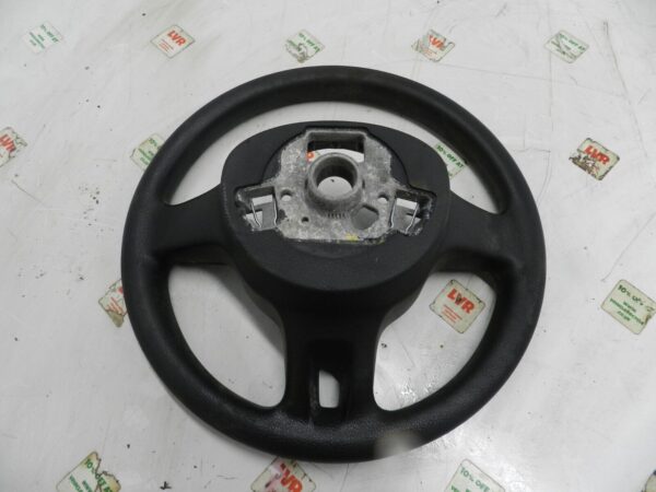 VOLKSWAGEN POLO 9N. STEERING WHEEL - Image 2