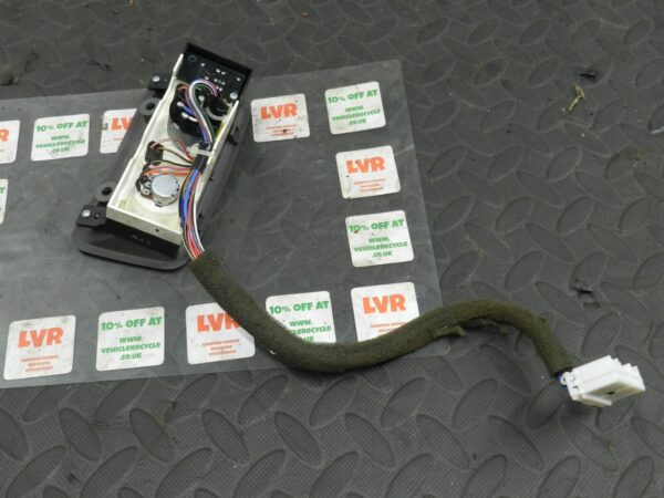2006 MITSUBISHI SHOGUN MK3. HEATER BLOWER REAR CONTROLS - Image 4