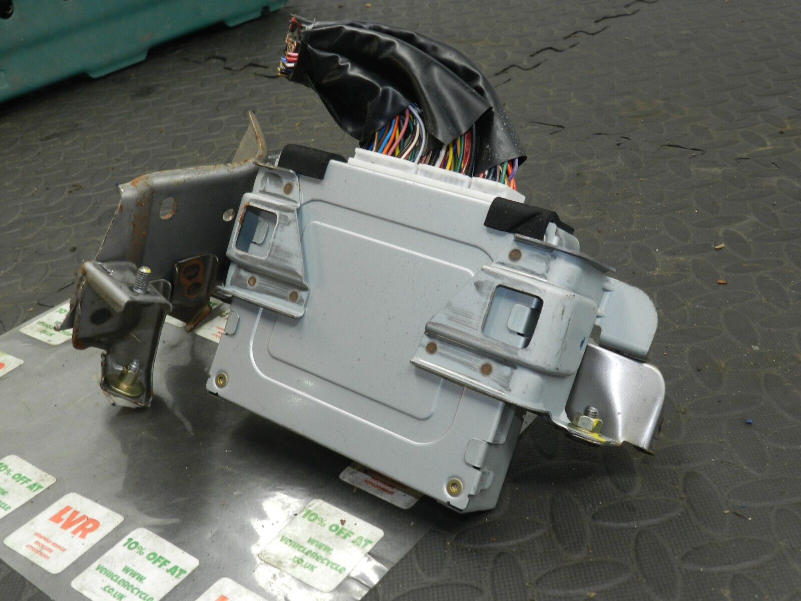 2006 MITSUBISHI SHOGUN MK3. ASC/ATC CONTROL UNI ESP TRACTION - Image 4