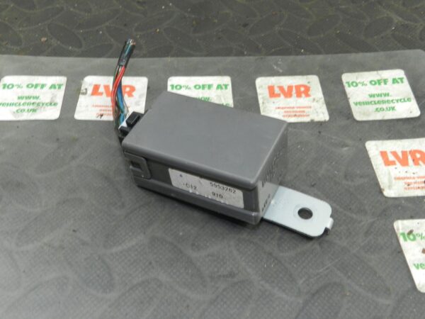 2006 MITSUBISHI SHOGUN MK3. MN117823 FLASHER RELAY
