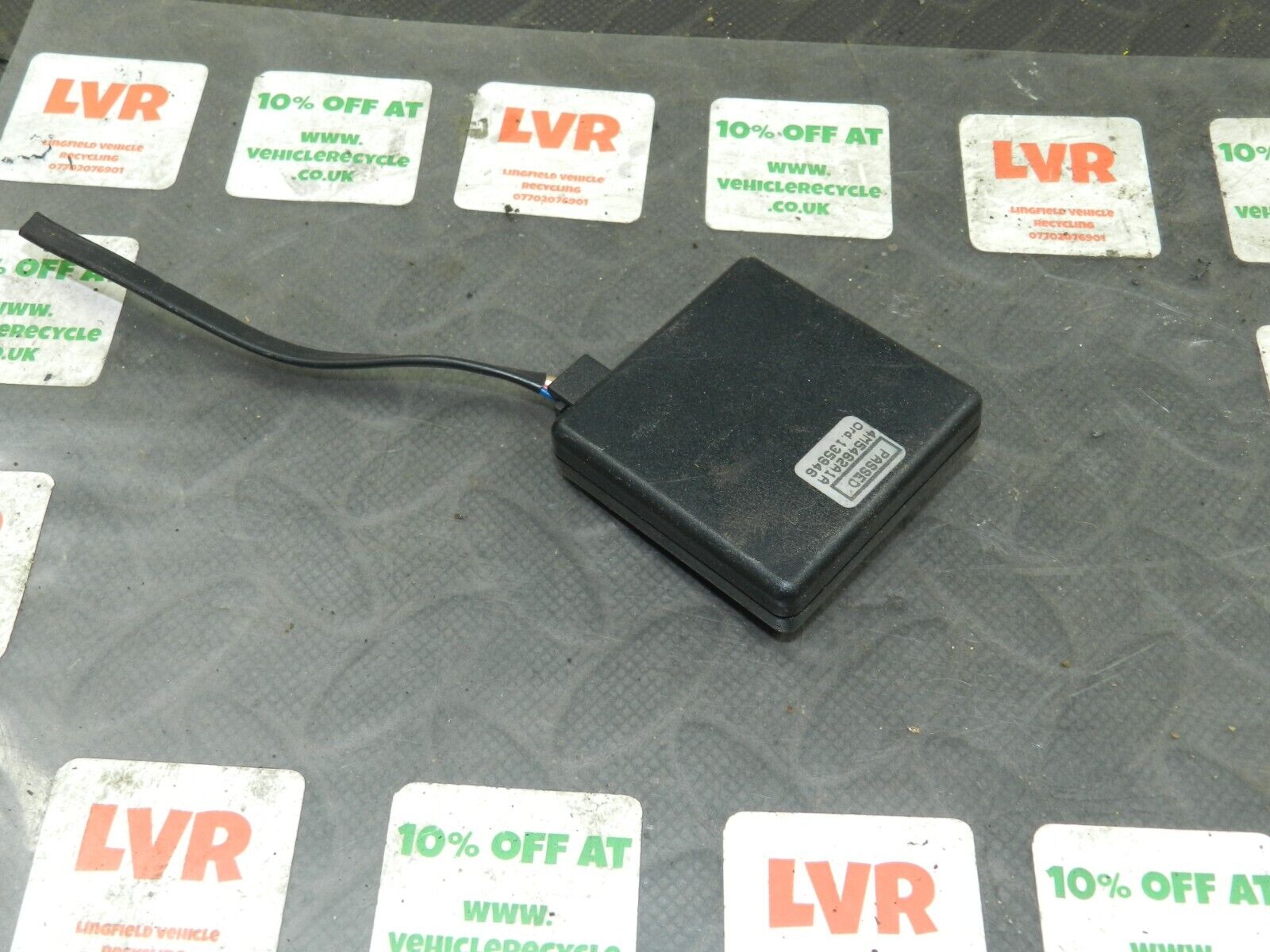2006 MITSUBISHI SHOGUN MK3. 4M3462A1A ALARM SENSOR MODULE