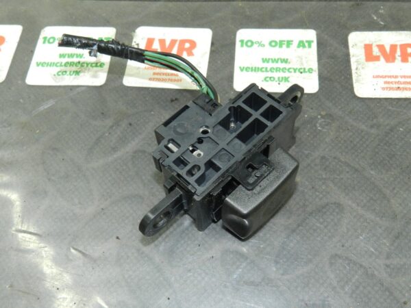 2006 MITSUBISHI SHOGUN MK3. SUN ROOF BUTTON SWITCH - Image 2
