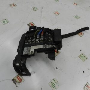 VOLKSWAGEN POLO 9N. BATTERY FUSE TERMINAL