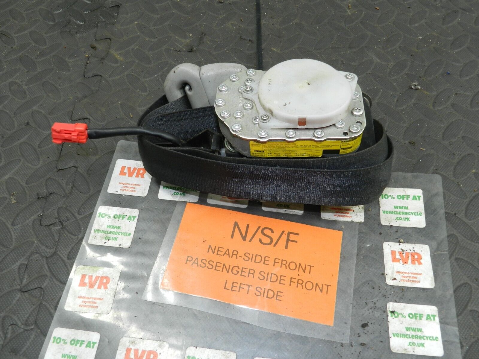 2006 MITSUBISHI SHOGUN MK3. PASSENGER SIDE FRONT SEAT BELT - Image 5