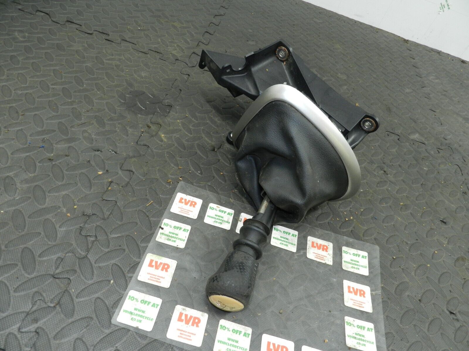 2009 NISSAN QASHQAI J10. 6 SPEED MANUAL GEAR SELECTOR - Image 3