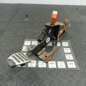 2009 NISSAN QASHQAI J10. BRAKE PEDAL