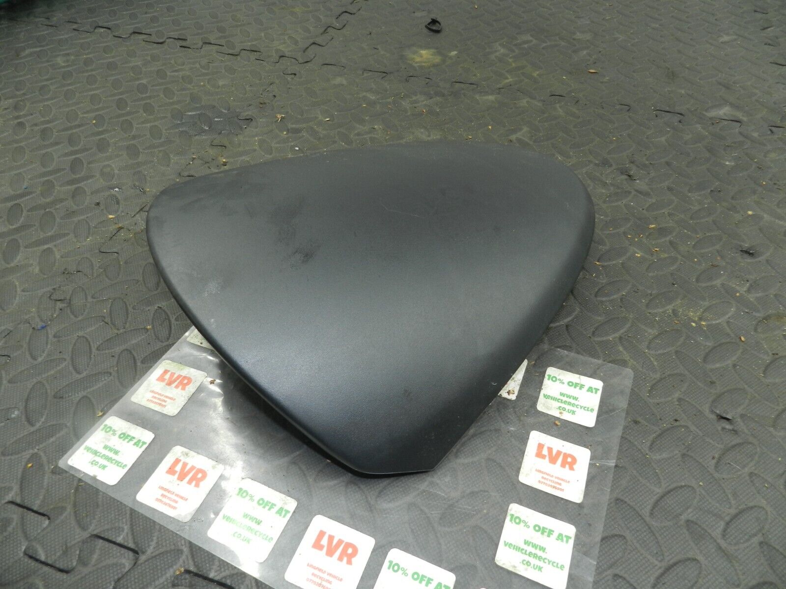 2009 NISSAN QASHQAI J10. SPEEDOMETER DISPLAY COVER TRIM