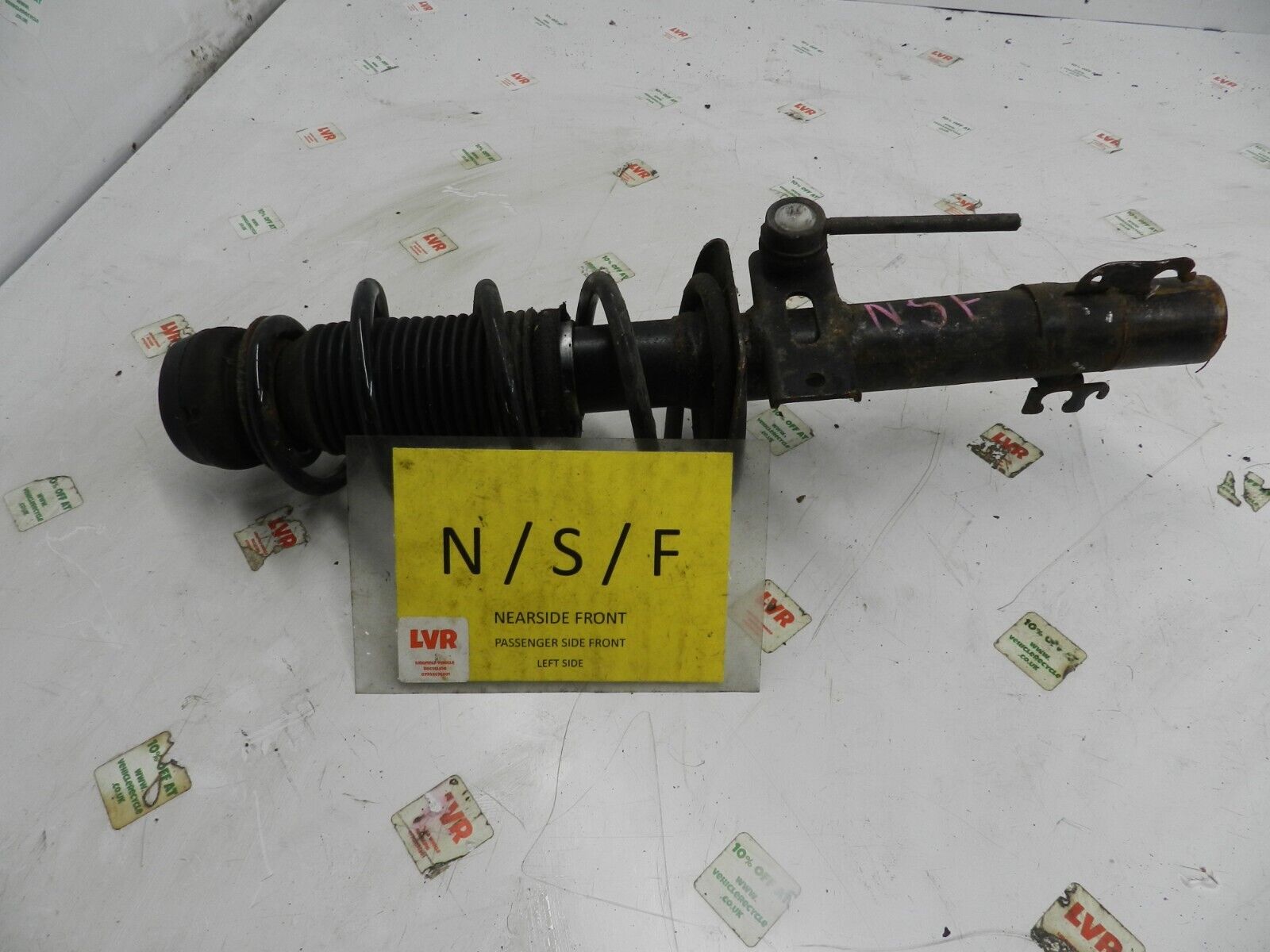 VOLKSWAGEN POLO 9N. PASSENGER SIDE FRONT SUSPENSION UNIT